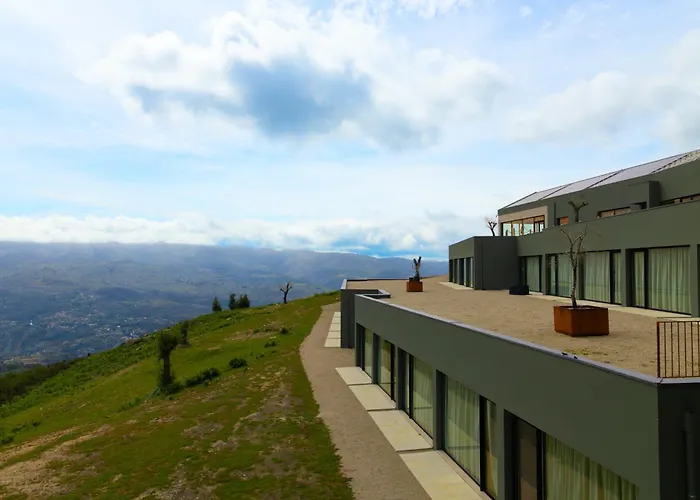Hotel Mezio National Park